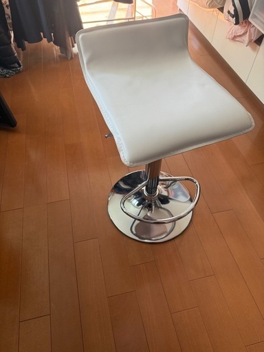 カウンターチェアー