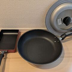 フライパン　やかん　シュレッダーハサミ　他