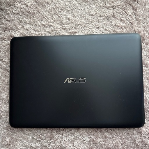 【美品】値下げ‼️ノートパソコン　ASUS