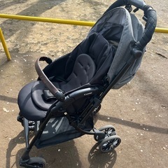 ベビーカー】コンビ スゴカルSwitch エッグショック