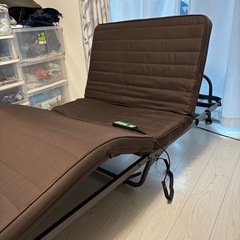 電動リクライニングベットの画像