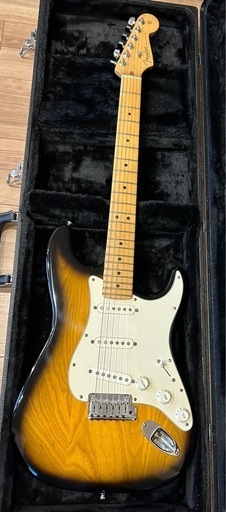 Fender USA　American Standard Stratocaster 定価22.5万円程度
