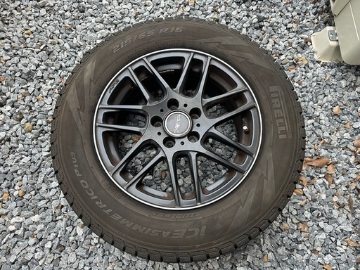  冬タイヤ ホイールセット 215/65R16