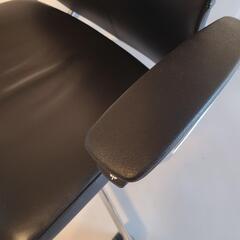 オカムラ　デューク　レザーの画像