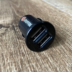 シガーソケット用　USBプラグの画像