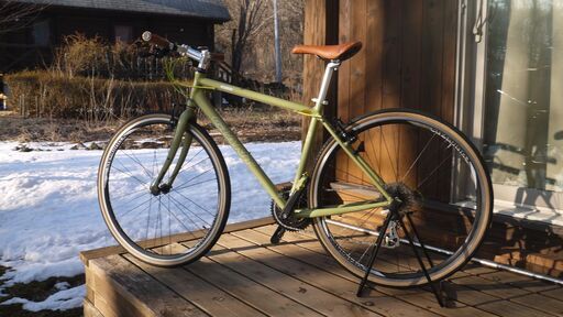 品質は非常に良い 限定色】GIANT ESCAPE R3 LlIMITEDモスグリーン (Naka) 甲斐小泉 自転車本体