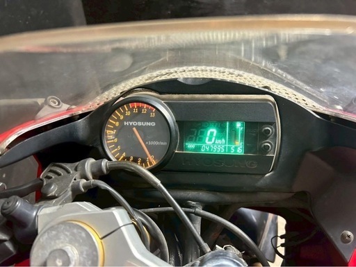 ★支払総額7.8万円★走行テスト済み！下取り可能！ ヒョースン GT250R フロントダブルディスクブレーキ！激安250ccMT車両！変わった車両乗りたい方に♪