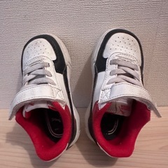 プーマ　14センチ　スニーカーの画像