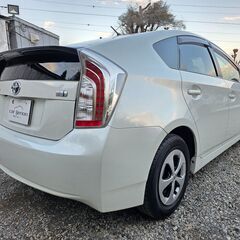 プリウス☆S☆後期型☆車検令和7年11月☆純正SDナビ☆CD☆DVD☆地デジTV☆Bluetooth☆ビルトインETC☆バックカメラ☆スマートキー×2の画像