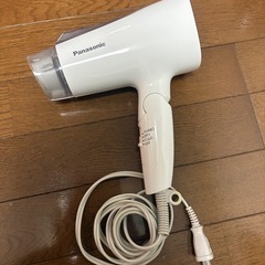 パナソニックドライヤー　EH-NE4A