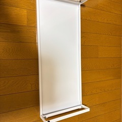 モニター台 残5台の画像