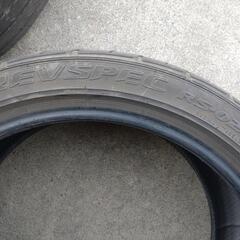 中古グッドイヤーレブスペックRS02　245/40R18の画像