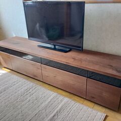 横に長いTVボード 横幅 2010mm 奥行440mm  高さ4...