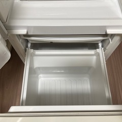 冷蔵庫  シャープ   左右兼用の画像