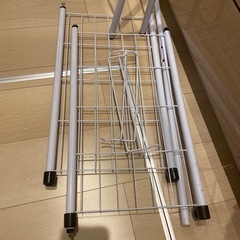 タオル掛け付きランドリーラック ホワイトの画像