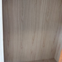 小さなクローゼットの画像