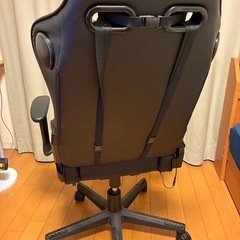 ゲーミングチェア　GT RACINGの画像