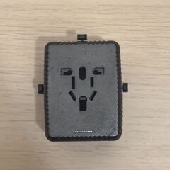 海外変換プラグ コンセント USB充電 トラベルアダプターの画像