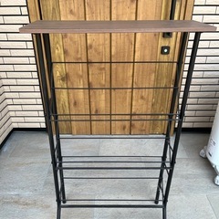 靴の収納棚の画像