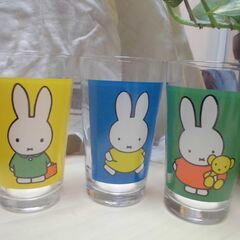 新品未使用★ミッフィー　グラス３個セット