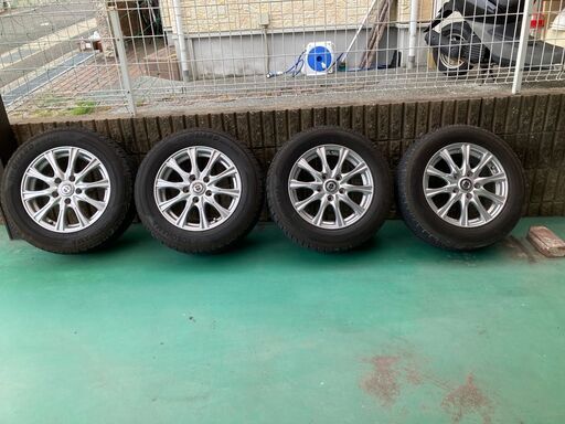 スタッドレスタイヤ ヨコハマアイスガード １９５／６５／９１Ｑ