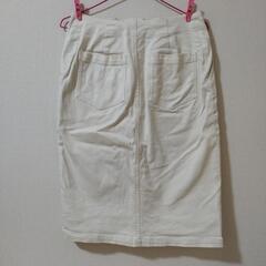 タイトスカート②の画像