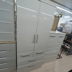 アース美原店　ニトリ製　クローゼット　ホワイト