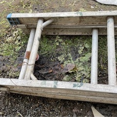 ハシゴ　現場　建築　アルミ　梯子　ジャンク　残り2本の画像