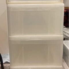 衣装ケース　計4個