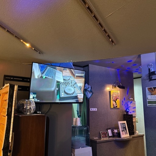 テレビ4台&テレビ壁掛け器具