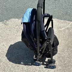 ベビーカー軽くコンパクトの画像
