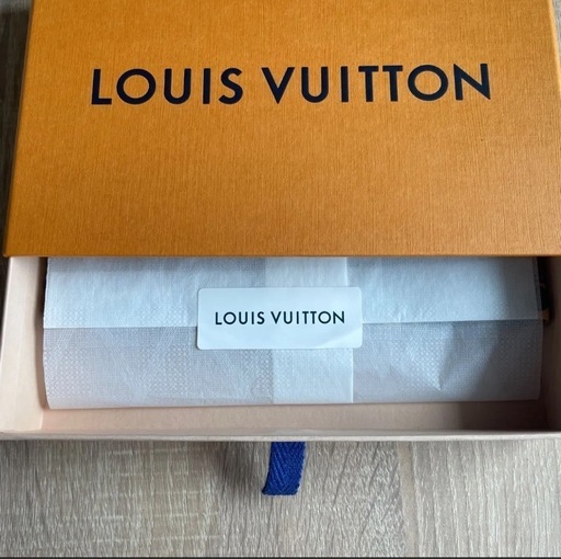 【新品】ルイヴィトン　スカーフ