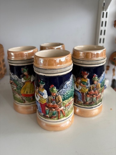 ドイツの民俗画 陶器ジョッキ 4個セット