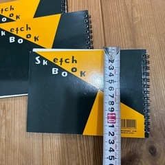 ①スケッチブック　メモ帳の画像