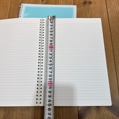 ② メモ帳　ノートの画像