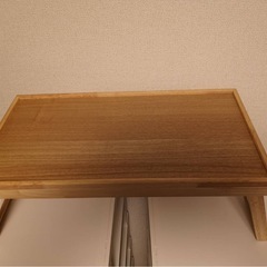 小さな台（ニトリ）の画像