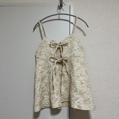 【新品未使用】しまむら　M nownow ジャカード　2WAY 花柄　ビスチェの画像
