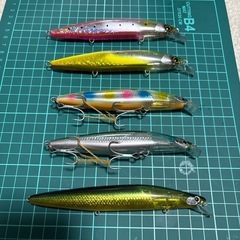 アサシン　ヒラメミノー　　