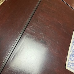 アンティーク　テーブル　机　木彫りの画像