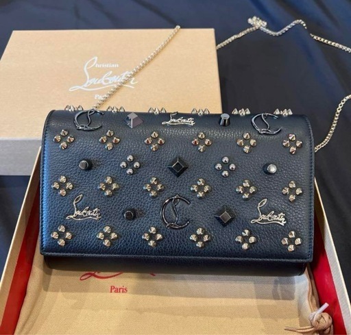 ルブタン　カバン