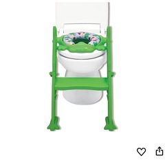 カエルのステップ付き補助便座
