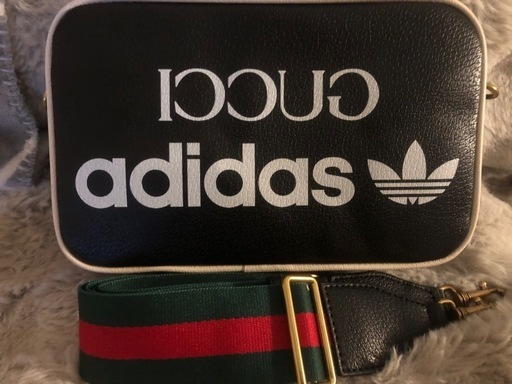 （決まりました！）gucci✖️adidasショルダーバッグ