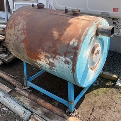 薪ストーブ　大型　灯油タンク改の画像
