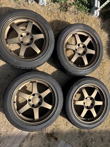 【値下げ】RAYSレイズ　TE37 17インチ　サマータイヤ付き