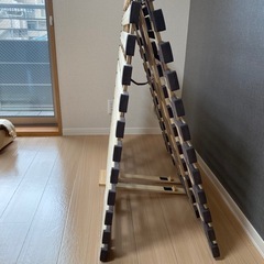二つ折り　シングルベッド　すのこの画像