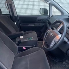 ヴォクシー VOXY の画像