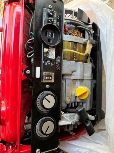 発電機ジャンク　em300? 
