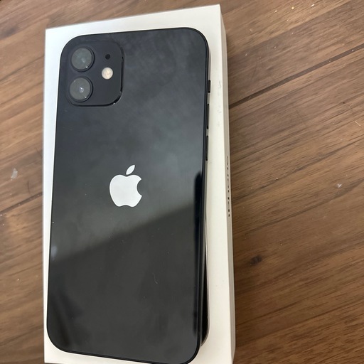 iPhone12