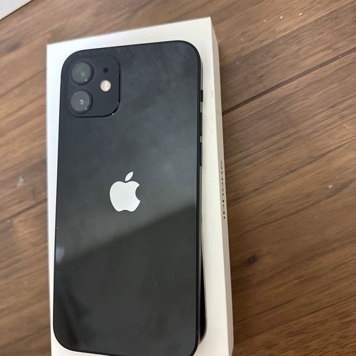 スマートフォン iPhone12