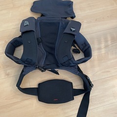 アップリカ　だっこ紐　コアラウルトラメッシュ　ネイビー　美品　